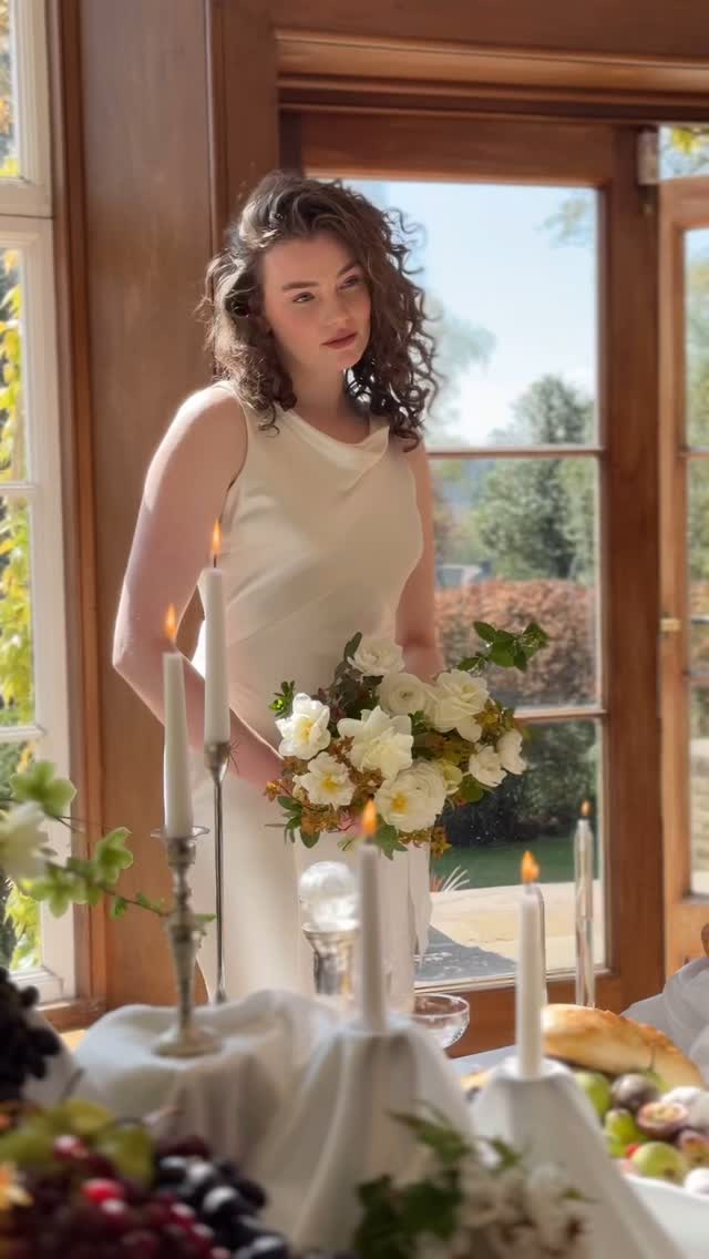 Delicate elegance
What a set up for an editorial shoot by @elterwood @hilltopcountryhouse with such fantastic colleagues @inkandalder_ , tillymuamarsh @rolling_in_roses, @serena.ansell, @ariannamullen_ , @bossmodelmanagement.
#cheshireflorist #sustainableweddingflowers #northwestweddings