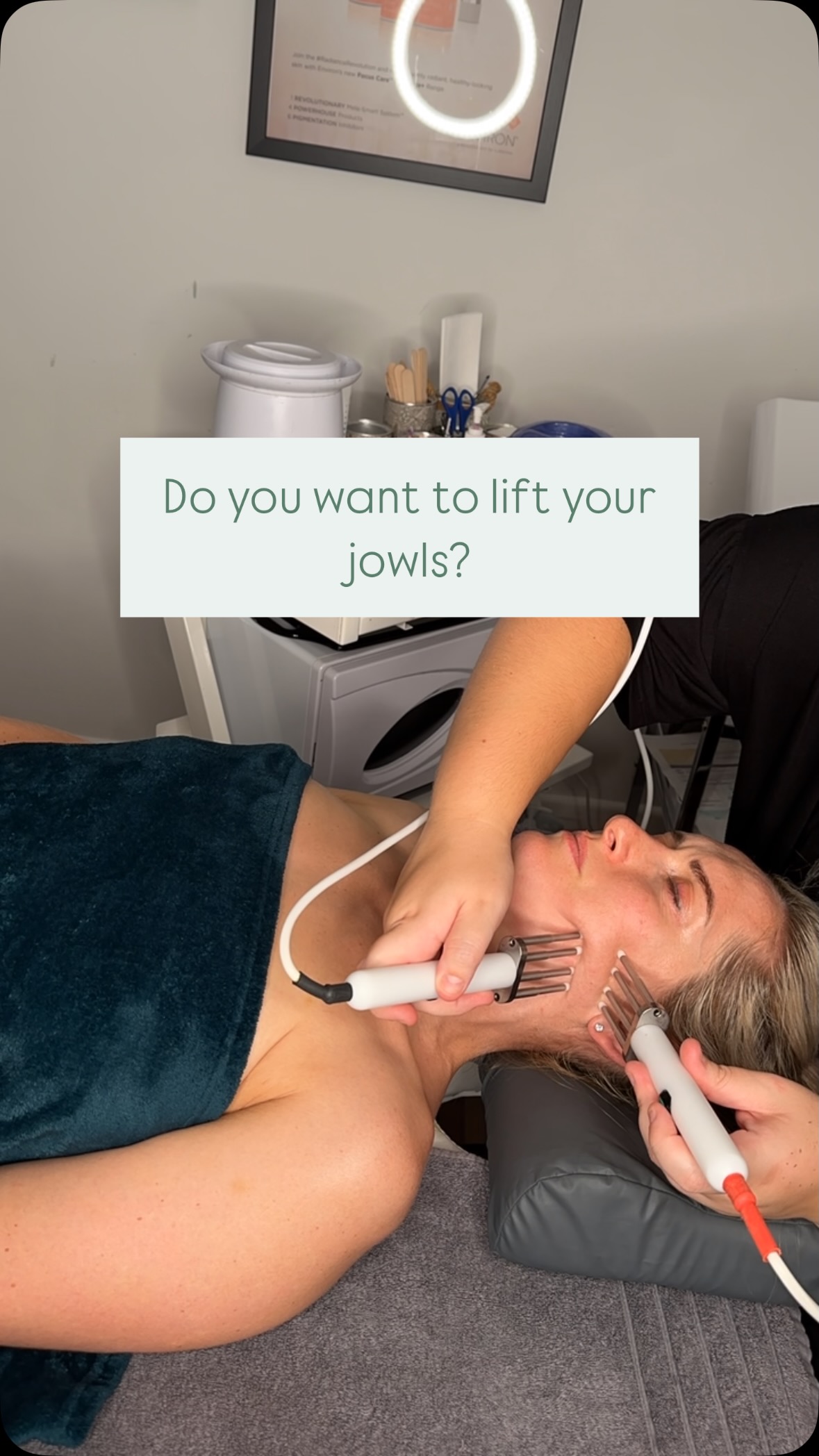 🏋🏼♀️ Do you want to tighten your jowls, lift your brows or define your cheekbones all just with a non invasive facial.
🏋🏼♀️ Do you like the sound of a facial workout without breaking a sweat? 😰
⭐️ Then Caci is right up your street.
💪🏼 We offer the full facial work out or just areas like eyes and jowls.
All you have to do is book your appointment and we will do the rest. Book a skin consultation today to start your facial workout plan 💪🏼
#cacifacial #skintreatmentcumbria #cacifacialscumbria #facialscumbria #nonsurgicalfacelift #southlakes #kendalcumbria #lakedistrict #beautysaloncumbria