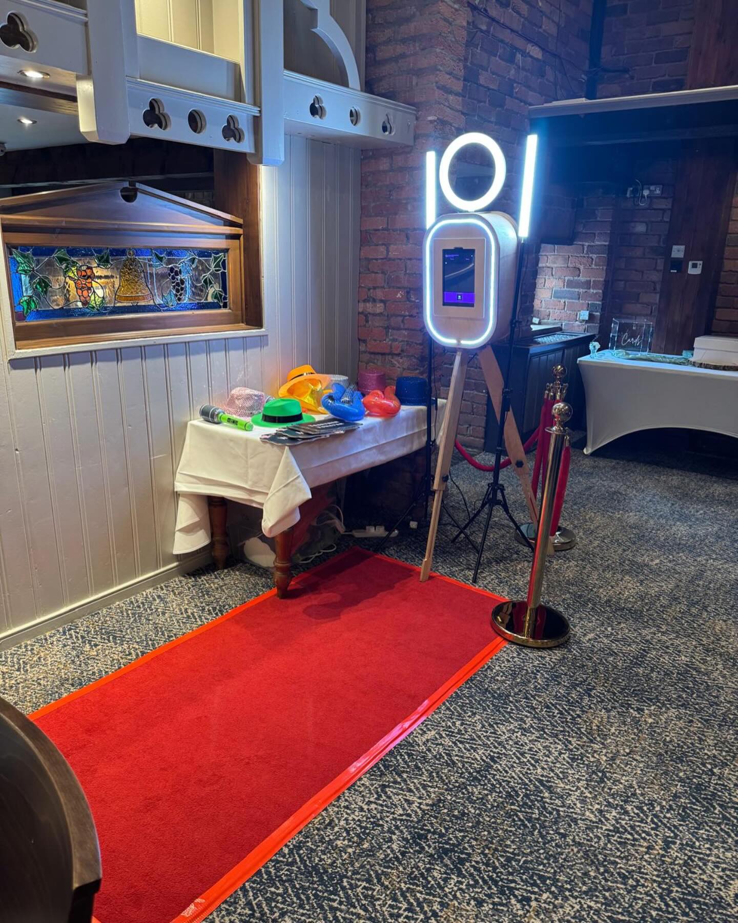 Digital vintage pod was also out last night for a wedding 🥂